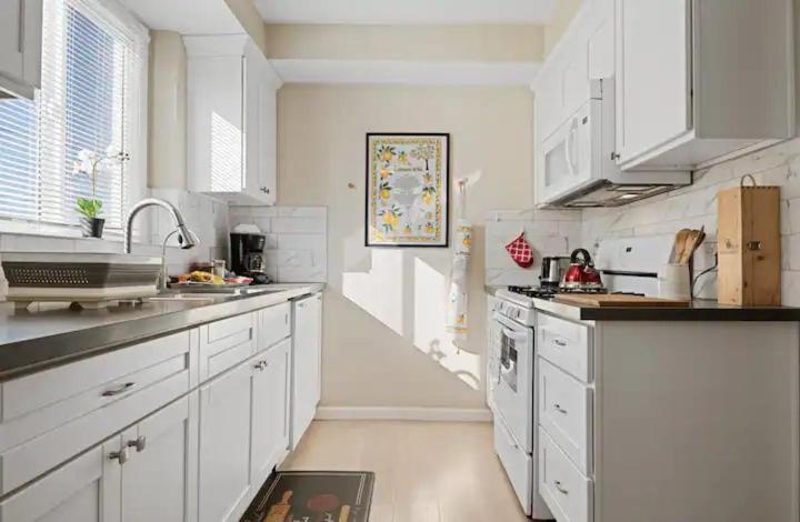Spacious Centrally Located New 2 Bedroom Property! Inglewood Exterior foto